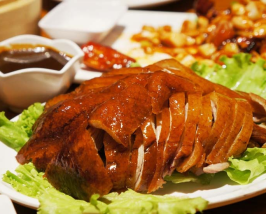 vit-quay-tu-xuyen-banh-bao